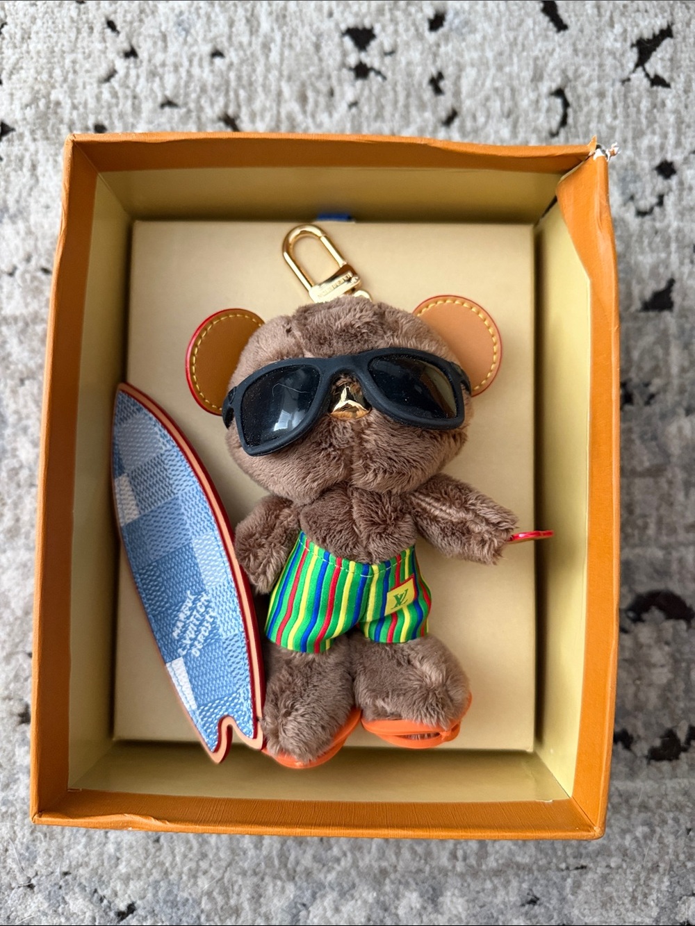 LV Louis Bear Surf Bag Charm NIB‼️READ DESCRIPTION‼️ - Picture 4 of 9